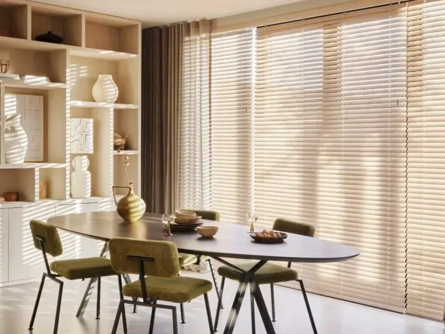 Bece motion blinds elektrische raamdeco beige
