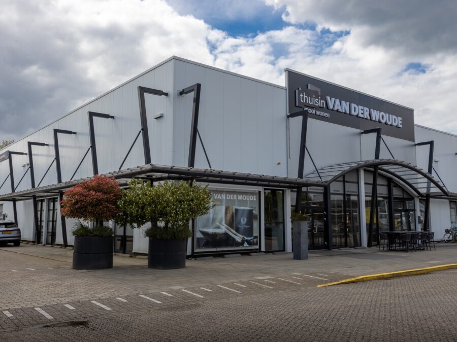 Thuisin Van der Woude