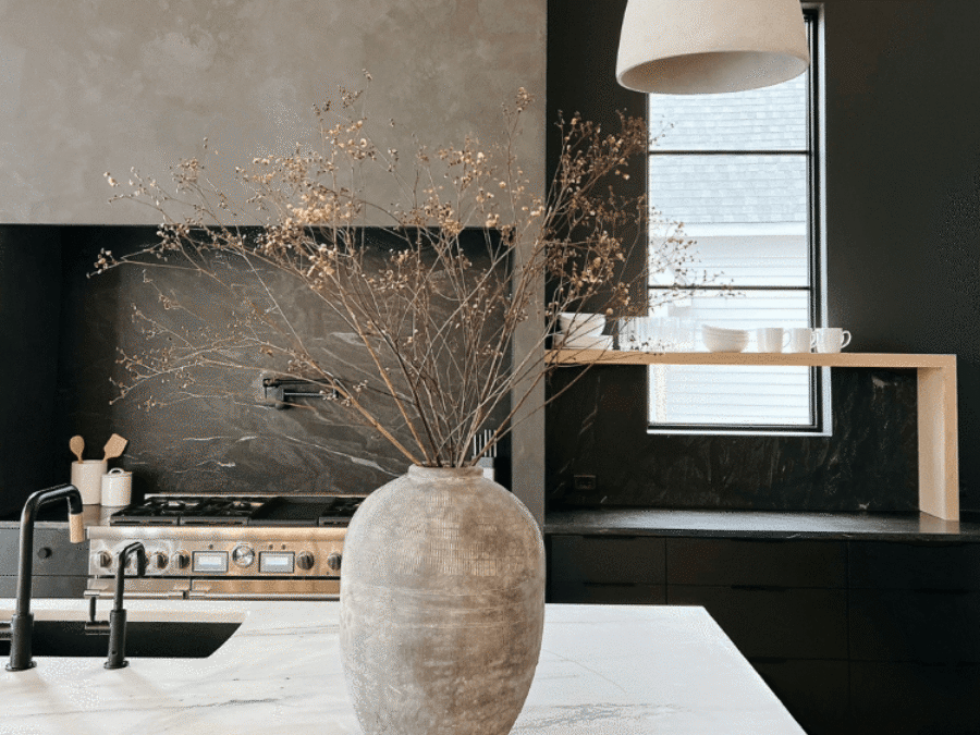 Grijze, industriële keuken