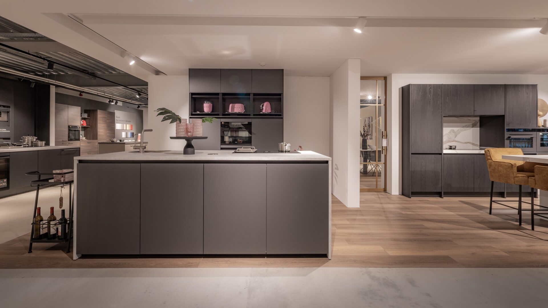 Thuisin Ijtsma winkel in Openende