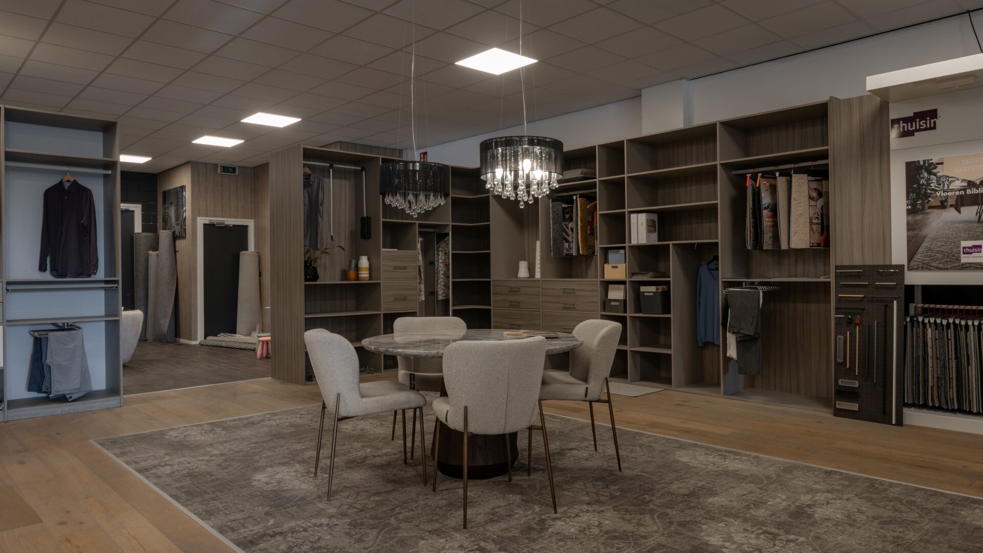 Binnenkant winkel Heerhugowaard