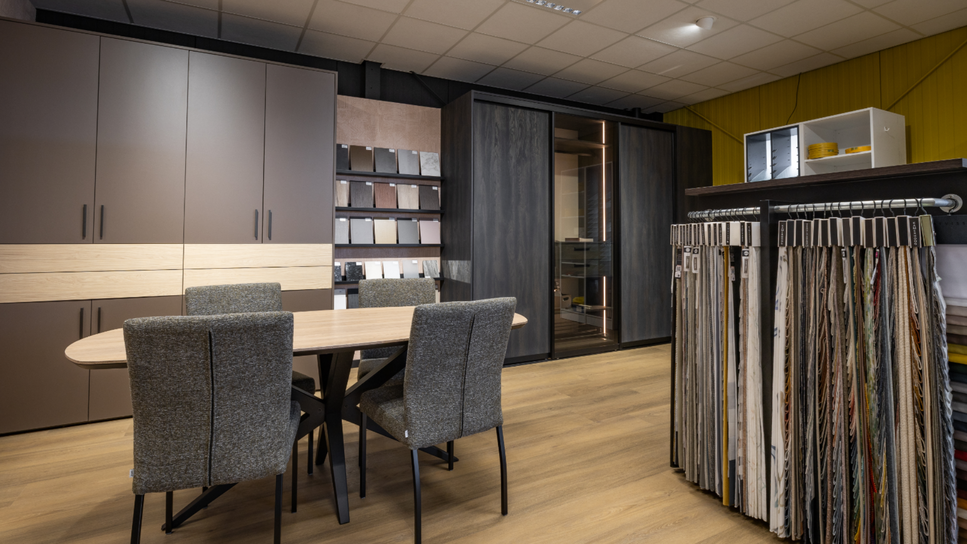 Thuisin Duste interieur kasten binnenkant winkel