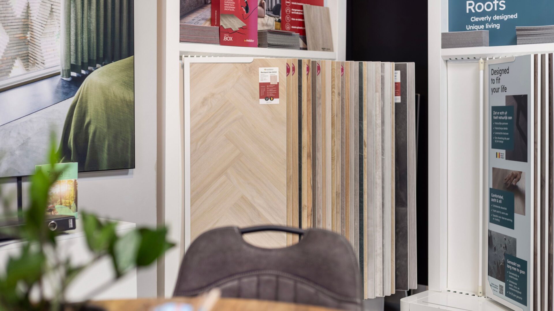 Vloeren showroom in woonwinkel Thuisin Schokker Enschede