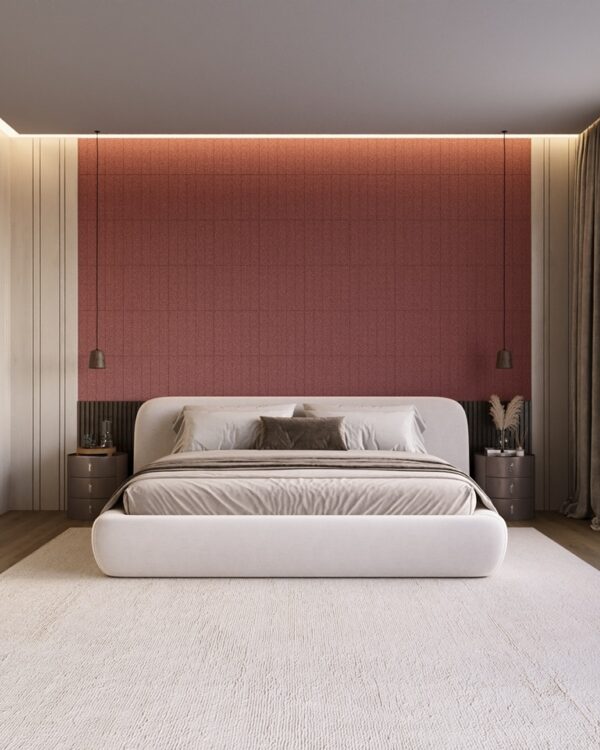 Sfeervolle slaapkamer met akoestische panelen in natuurlijke coral rood achter het bed voor extra rust.