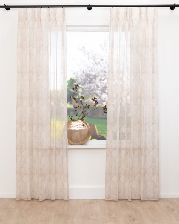 Wit, stijlvol vitrage-gordijn van Vriesco