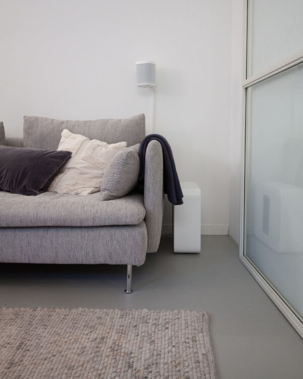 Gietvloer in de woonkamer