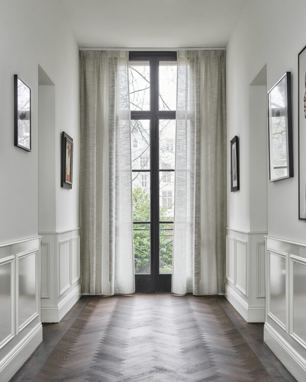 Hoogwaardig textiel voor raamdecoratie en gordijnen vind je bij Thuisin!