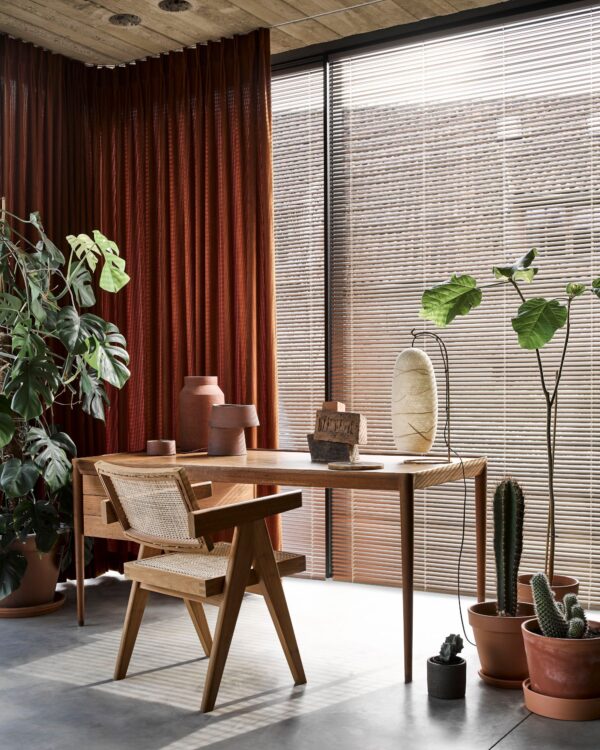 Houten jaloezieën - Bohemian woonstijl bij Thuisin