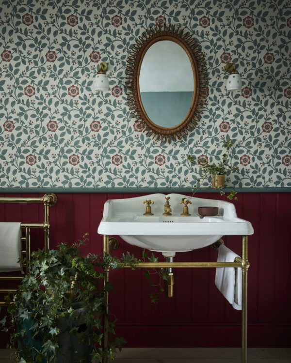 Little Greene behang en verf Richmond Green Dorcas Pleat 280 Baked Cherry 14