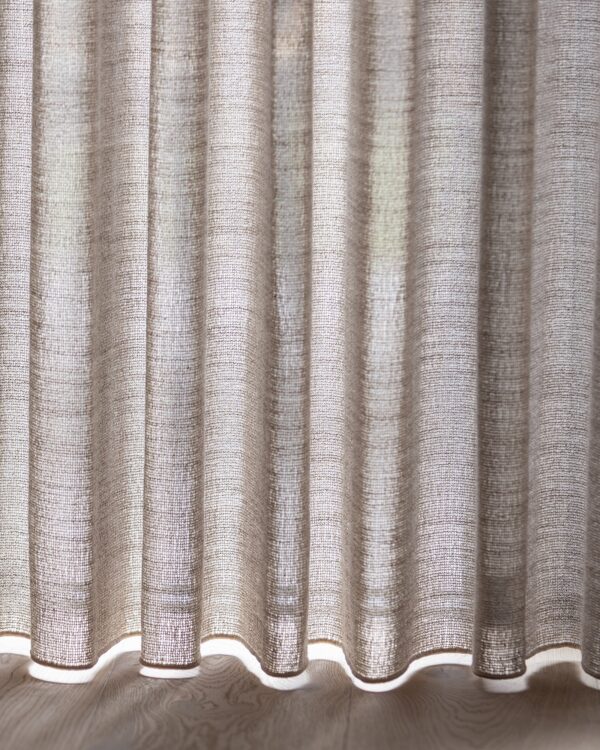 Gordijnen op maat laten maken bij Thuisin