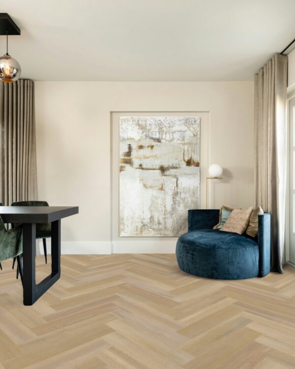 PVC-visgraatvloer Eem in de kleur TI-44584 uit onze eigen Thuisin-collectie