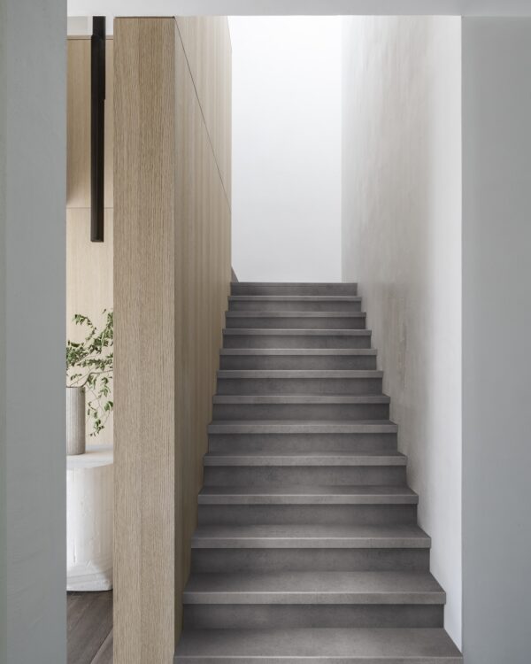 Trappen COR Etec betonlook grijs