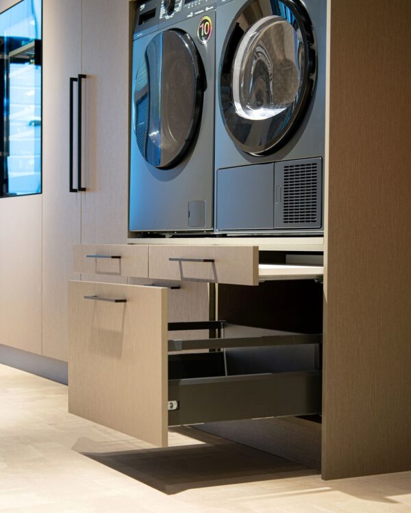 Wasmachinekast met wijnkoeler van Allure met Thuisin