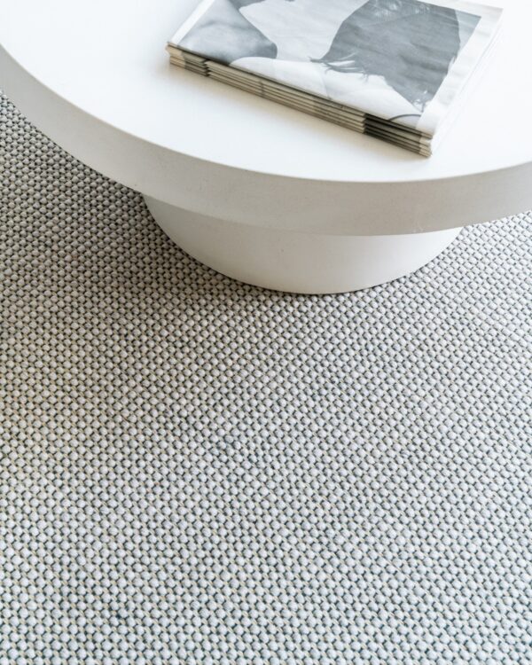 Grijze wollen vloerbedekking van Cunera