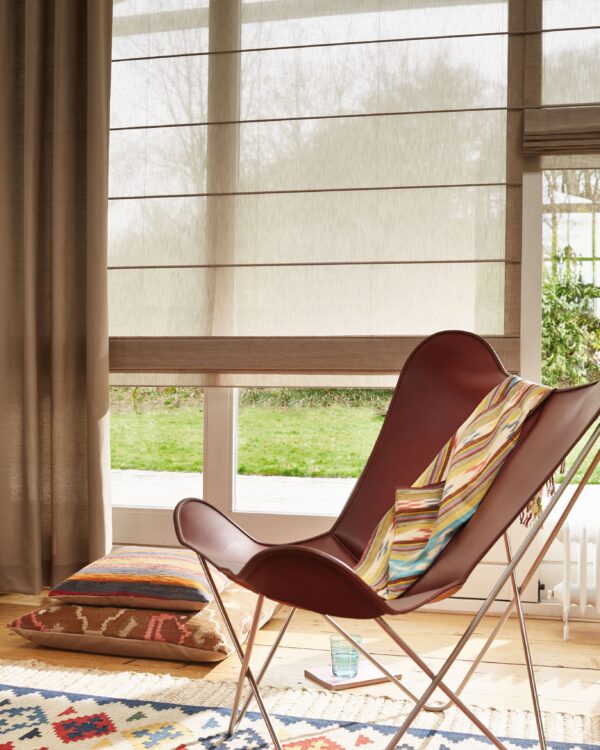 Luxaflex raamdecoratie zithoek