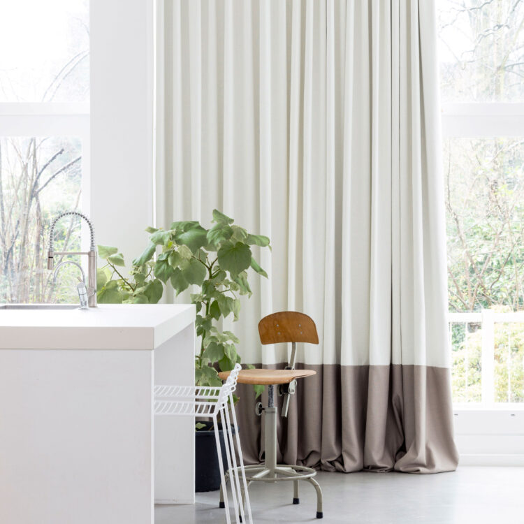 Bron van Artex in de woonkamer