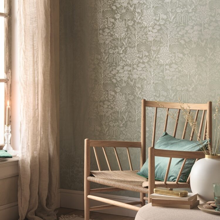 Lichtgroen behang met natuurlijk dessin: Behang Eijffinger Pip Studio