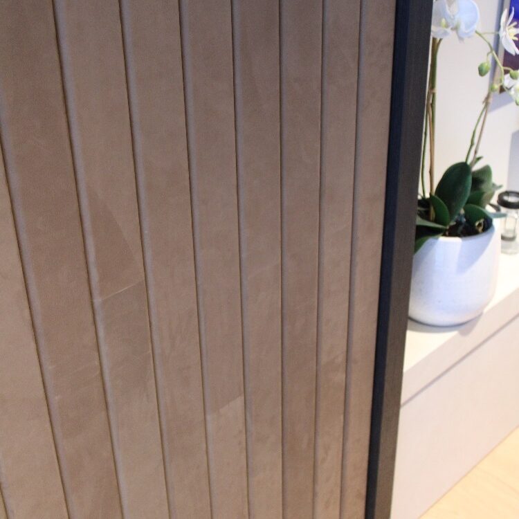 Luxe leren wandtegels van Belledo