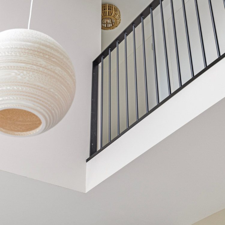 Sfeerbeeld van RAL9016 van PPG in de hal