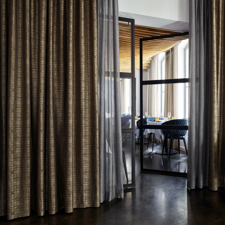 Overgordijnen van Kobe bij Thuisin!