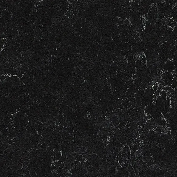 Close-up van Marmoleum Fresco Black, zwarte vloer met fijne witte marmering