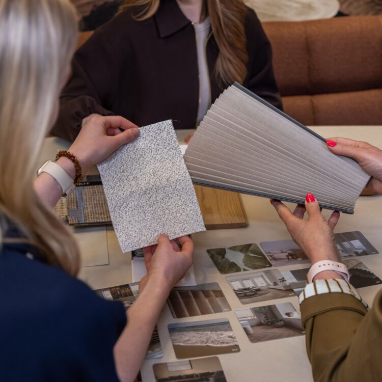 Persoonlijk moodboard maken met de Mooi Wonen Box van Thuisin.
