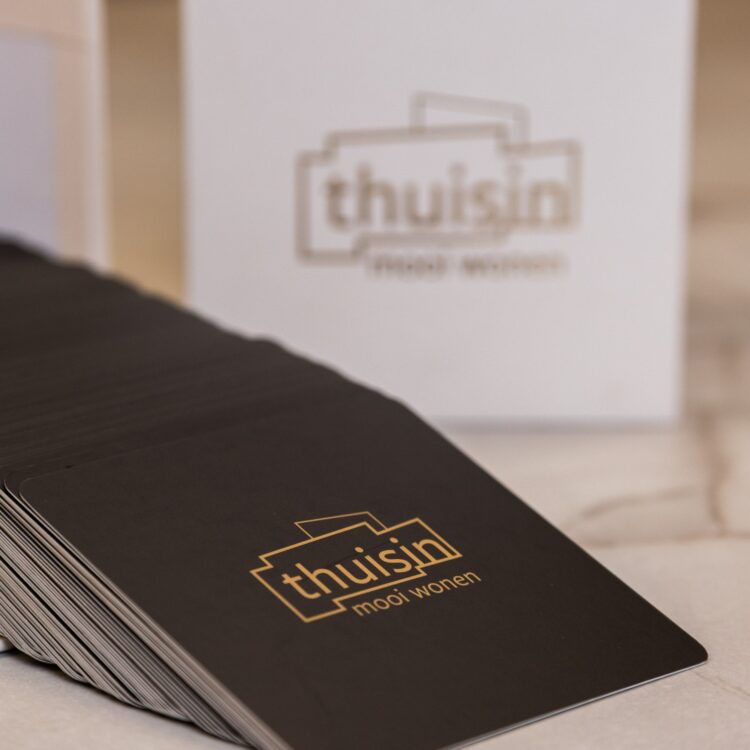 Persoonlijk moodboard maken met de Mooi Wonen Box van Thuisin.