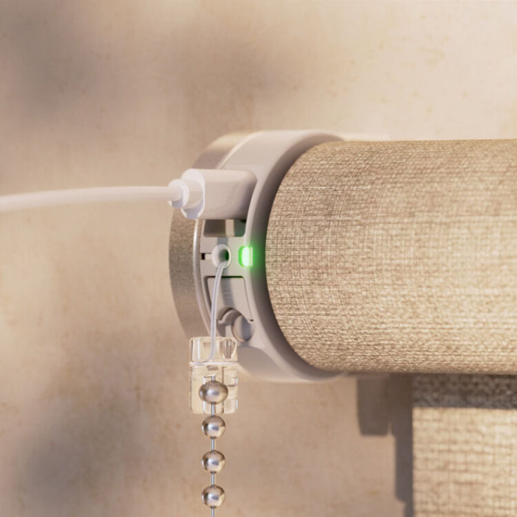 Oplader elektrische raamdecoratie