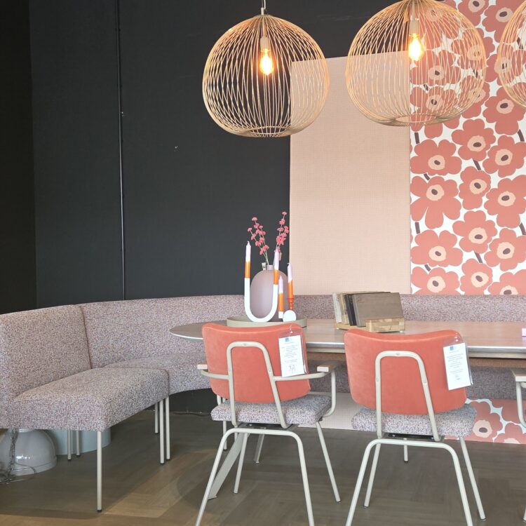 Thuisin Sfeerhuis Kampen interieur winkel met meubels