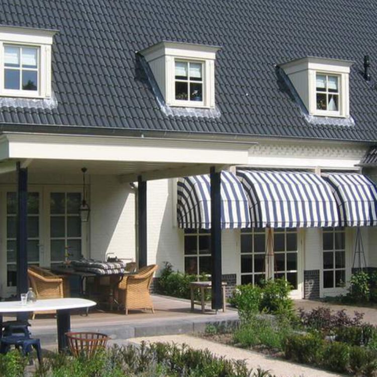 Luxaflex markiezen buitenzonwering